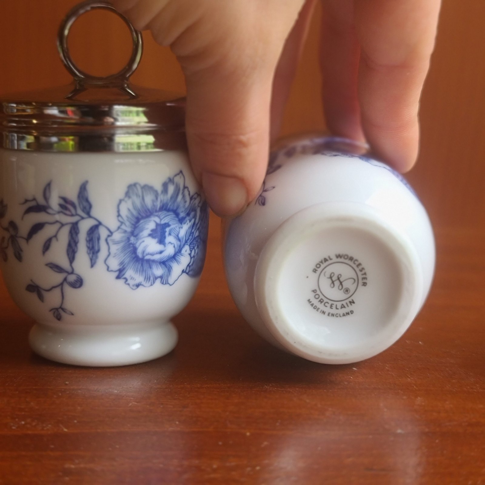 Royal Worcester Egg Coddlers – Rhapsody Pattern (Set of 2) - Image 5