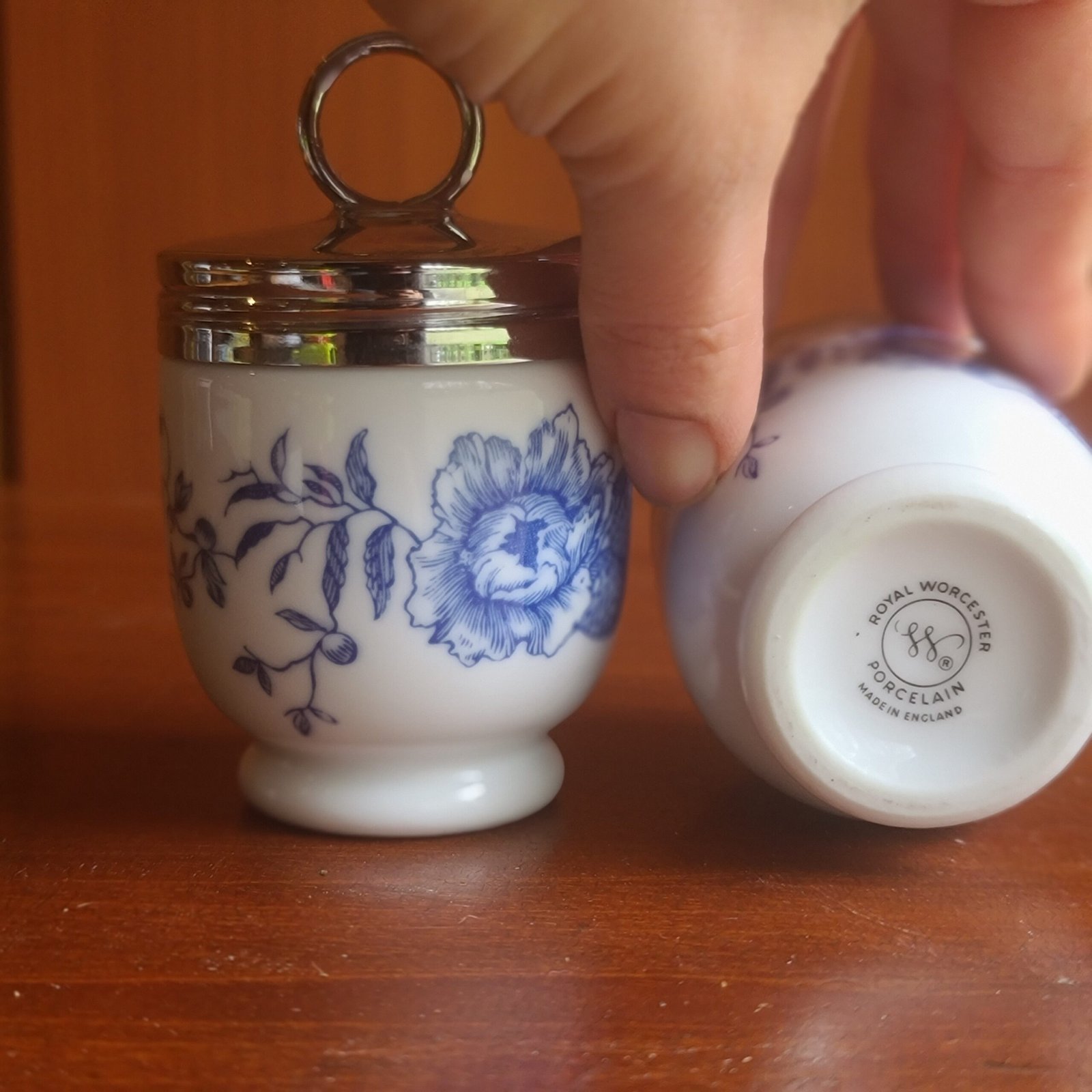 Royal Worcester Egg Coddlers – Rhapsody Pattern (Set of 2) - Image 4