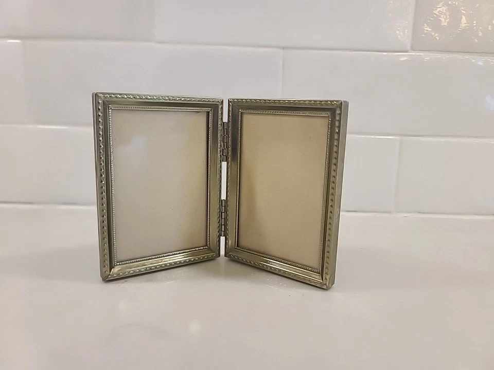 vintage gold tone metal 50s double free standing picture frame 3.5 X 2.5