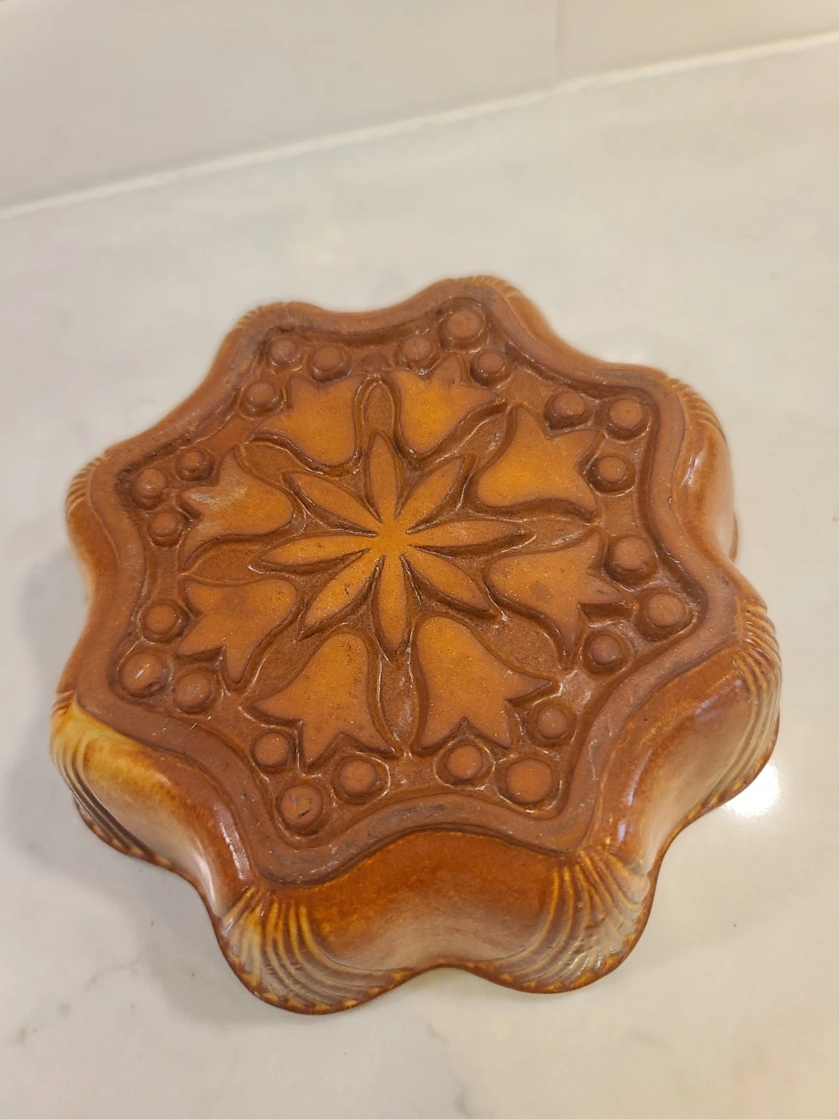 Vintage French Terracotta Cake Mold - Amber Glazed Earthenware Snowflake Floral - Image 7
