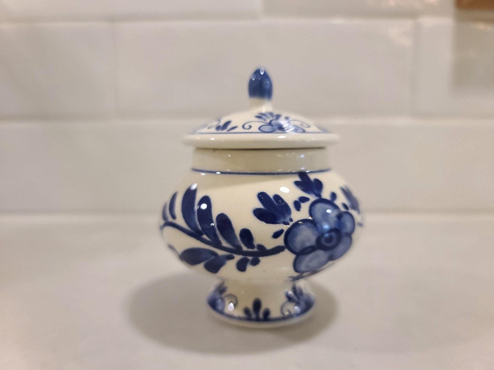 auth vtg delft blue holland hand-painted sugar bowl trinket jar box urn 3.5” - Image 3