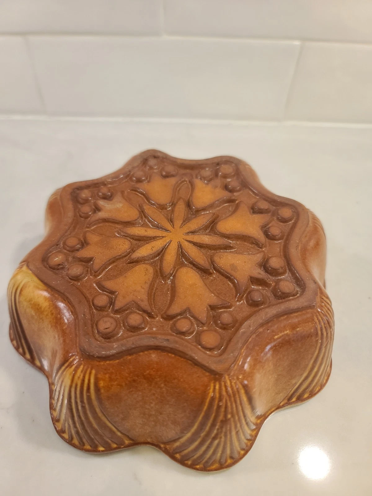 Vintage French Terracotta Cake Mold - Amber Glazed Earthenware Snowflake Floral - Image 6