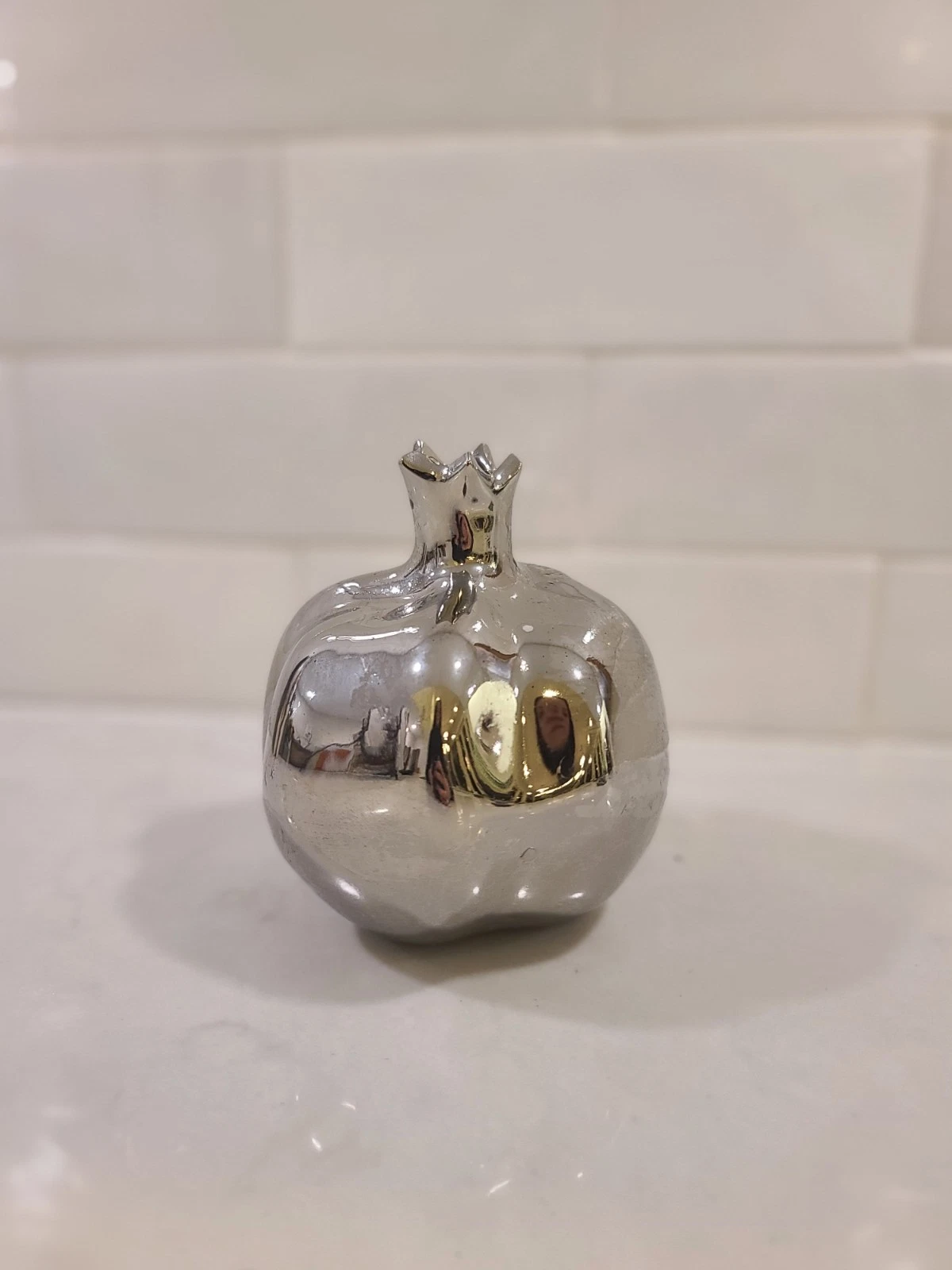 Pomegrante Vase - Three Hands Corp Metallic Silver Finish Ceramic Vase Decor - Image 5