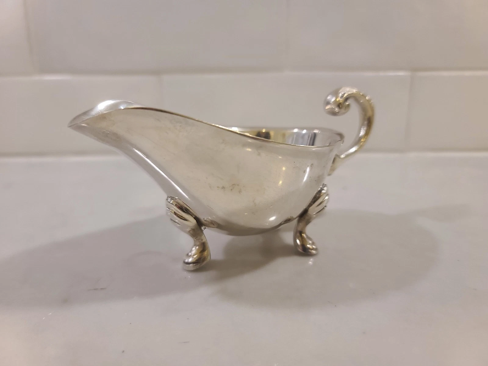 Vintage Silver Plated Gravy Boat Sauce Saucier Georgian Ornate 3 Footed Unmarked - Image 3