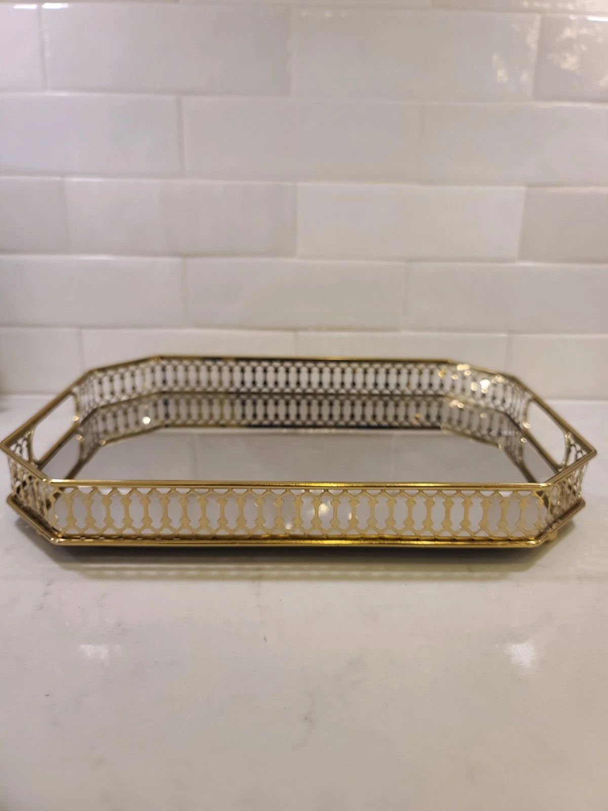 BRASS FINISH HEXAGON MIRRORED TRAY VANITY PERFUME CHIC LUXURY Gallery Display - Image 2